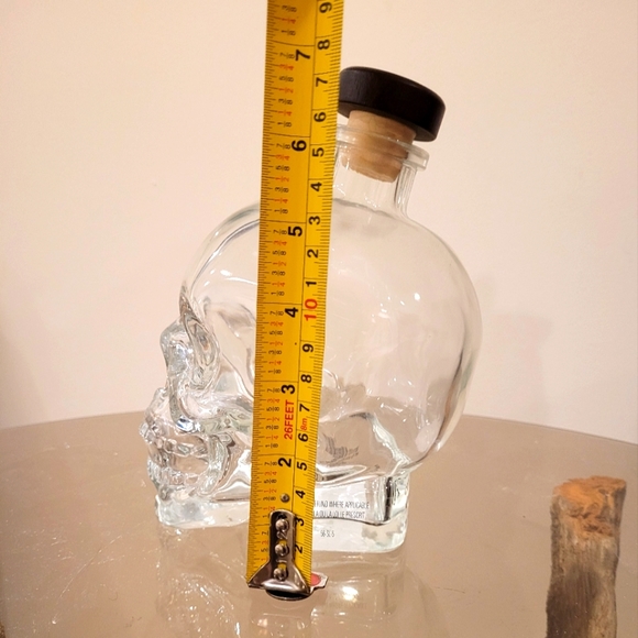 Crystal Head skull vodka decanter - Picture 5 of 15
